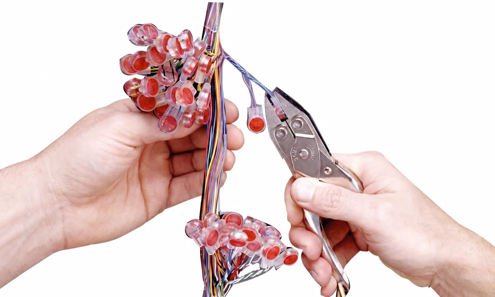 UR2 connector crimping tool installation for red jelly crimp connectors