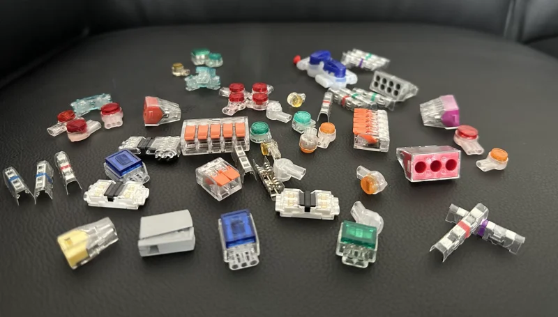 Low voltage IDC wire splice connectors